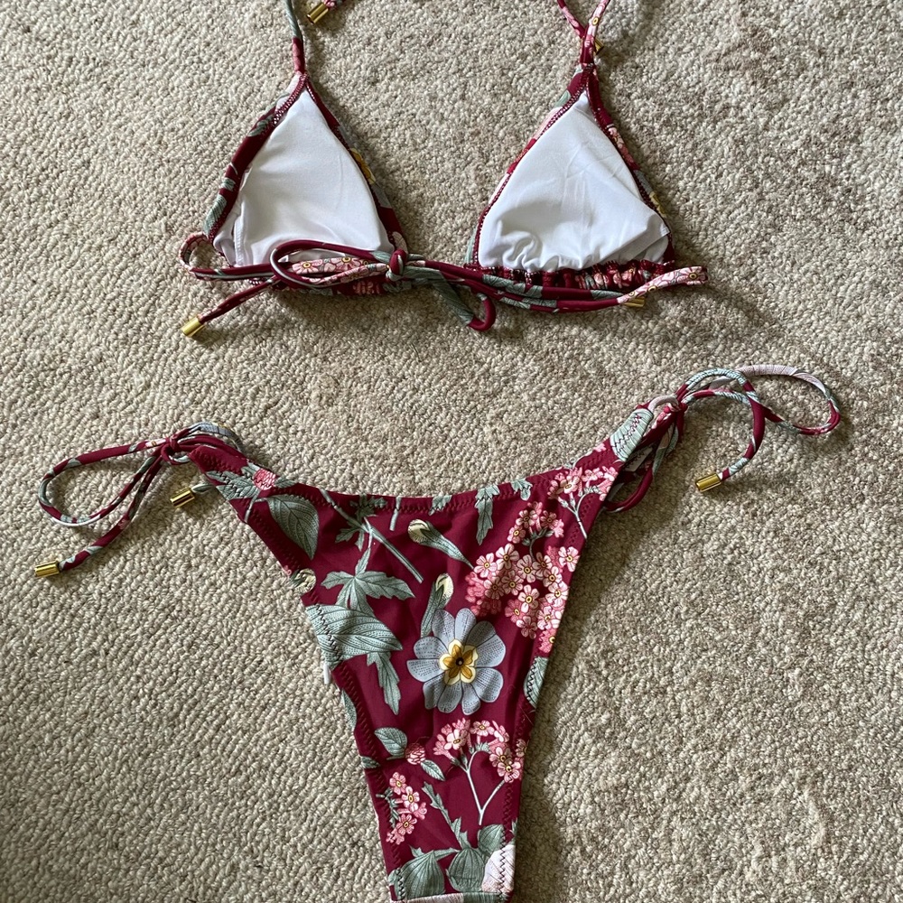 CUPSHE- Bikini set